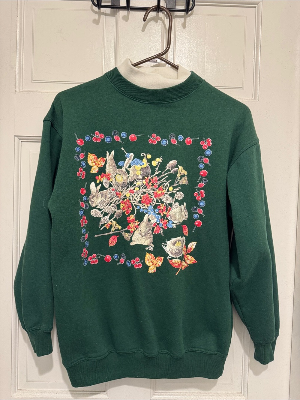 Vintage Lauren Brooke Spring Bunny and Berries Grandma Sweatshirt Size PS